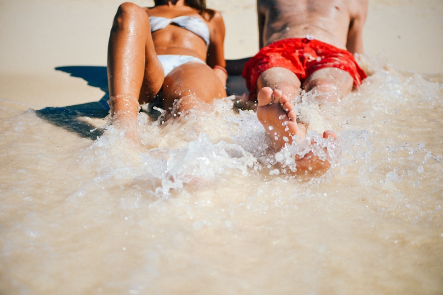 beachcouple