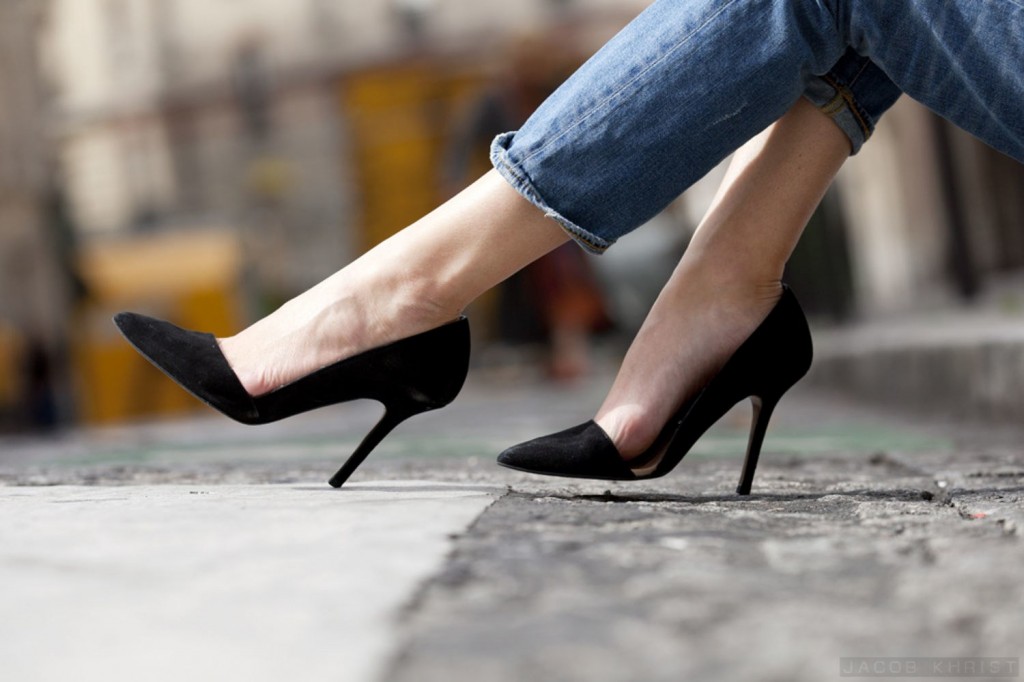 fashion-2014-08-camille-black-pumps-main